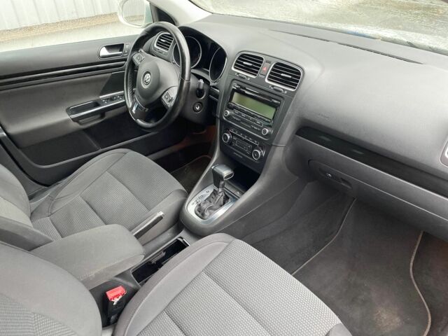 Серый Фольксваген Гольф, объемом двигателя 0 л и пробегом 190 тыс. км за 7500 $, фото 5 на Automoto.ua