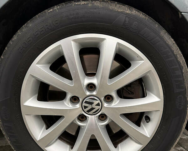 Серый Фольксваген Гольф, объемом двигателя 2 л и пробегом 277 тыс. км за 8350 $, фото 42 на Automoto.ua