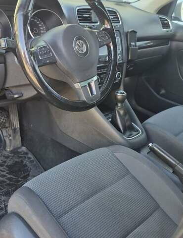 Серый Фольксваген Гольф, объемом двигателя 1.6 л и пробегом 285 тыс. км за 7000 $, фото 8 на Automoto.ua