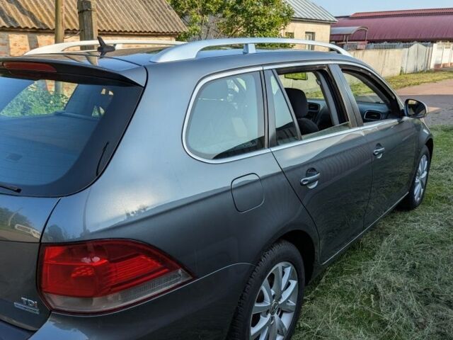 Серый Фольксваген Гольф, объемом двигателя 1.6 л и пробегом 216 тыс. км за 8300 $, фото 3 на Automoto.ua