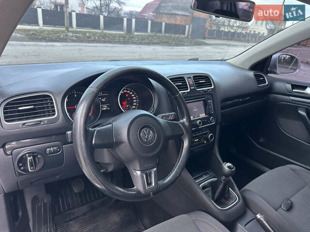 Серый Фольксваген Гольф, объемом двигателя 1.6 л и пробегом 202 тыс. км за 7399 $, фото 28 на Automoto.ua