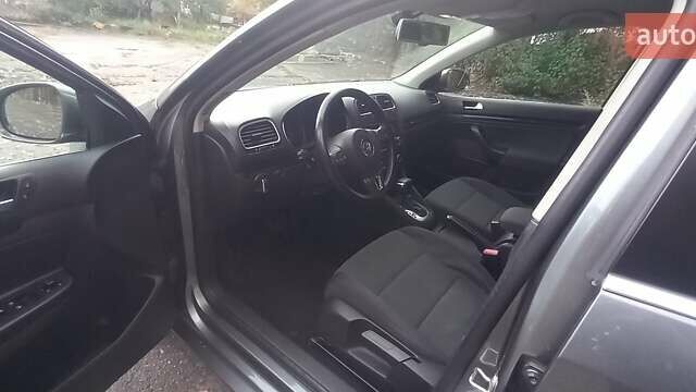 Серый Фольксваген Гольф, объемом двигателя 1.39 л и пробегом 186 тыс. км за 8100 $, фото 22 на Automoto.ua