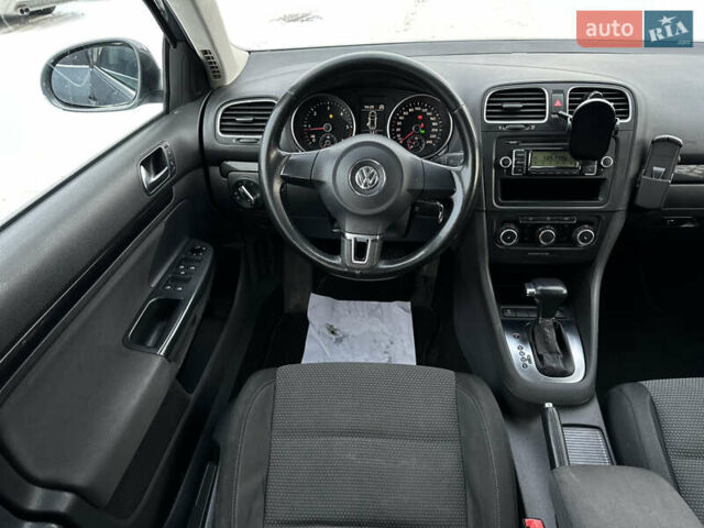 Серый Фольксваген Гольф, объемом двигателя 1.6 л и пробегом 269 тыс. км за 7500 $, фото 14 на Automoto.ua