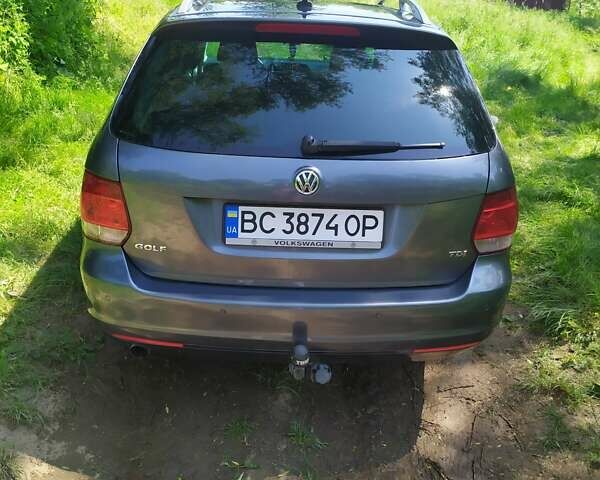 Серый Фольксваген Гольф, объемом двигателя 1.6 л и пробегом 204 тыс. км за 7500 $, фото 16 на Automoto.ua