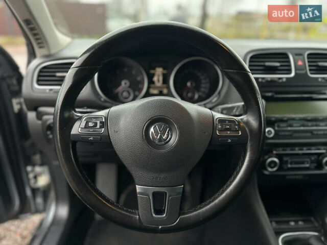 Сірий Фольксваген Гольф, об'ємом двигуна 1.39 л та пробігом 214 тис. км за 7500 $, фото 28 на Automoto.ua