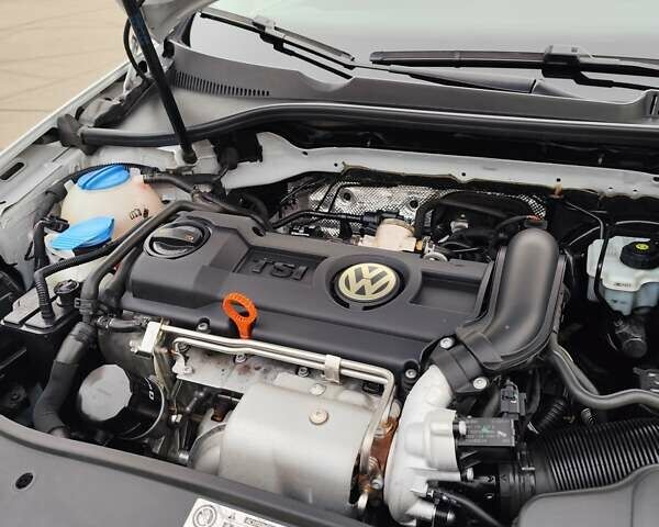 Сірий Фольксваген Гольф, об'ємом двигуна 1.4 л та пробігом 186 тис. км за 7300 $, фото 27 на Automoto.ua