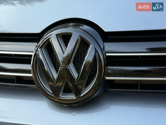 Фольксваген Гольф 2010 у Рівному на Automoto.ua Сірий Фольксваген Гольф, об'ємом двигуна 1.6 л та пробігом 299 тис. км за 6700 $, фото 6 на Automoto.ua