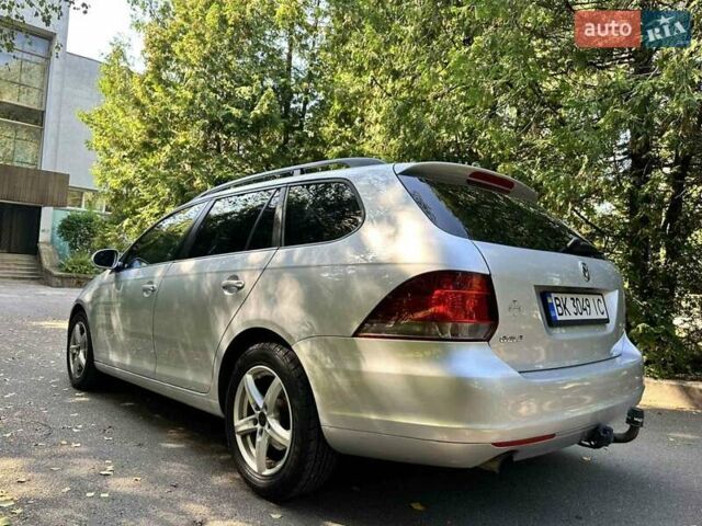 Серый Фольксваген Гольф, объемом двигателя 1.6 л и пробегом 285 тыс. км за 6850 $, фото 16 на Automoto.ua