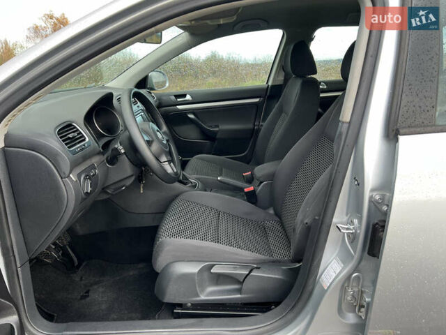 Сірий Фольксваген Гольф, об'ємом двигуна 1.6 л та пробігом 213 тис. км за 7100 $, фото 42 на Automoto.ua