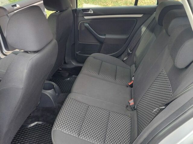 Сірий Фольксваген Гольф, об'ємом двигуна 0 л та пробігом 286 тис. км за 7200 $, фото 12 на Automoto.ua