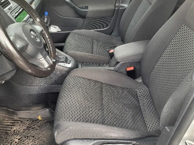 Сірий Фольксваген Гольф, об'ємом двигуна 1.6 л та пробігом 310 тис. км за 6499 $, фото 5 на Automoto.ua