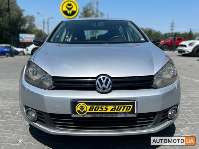 Сірий Фольксваген Гольф, об'ємом двигуна 2 л та пробігом 332 тис. км за 8200 $, фото 1 на Automoto.ua