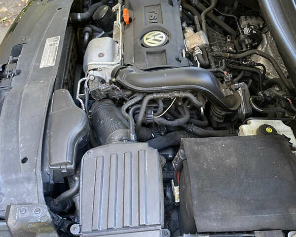 Серый Фольксваген Гольф, объемом двигателя 1.39 л и пробегом 235 тыс. км за 8500 $, фото 10 на Automoto.ua