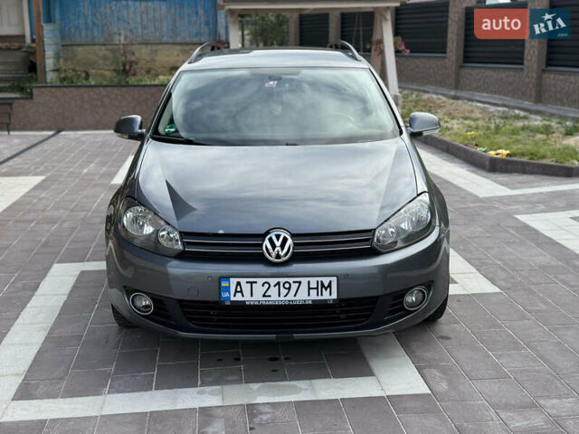 Серый Фольксваген Гольф, объемом двигателя 1.6 л и пробегом 300 тыс. км за 6300 $, фото 6 на Automoto.ua