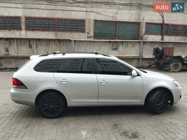 Сірий Фольксваген Гольф, об'ємом двигуна 1.6 л та пробігом 304 тис. км за 7850 $, фото 5 на Automoto.ua