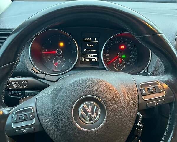 Серый Фольксваген Гольф, объемом двигателя 1.6 л и пробегом 262 тыс. км за 8500 $, фото 14 на Automoto.ua