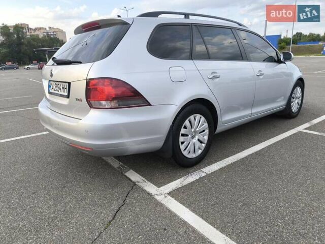 Серый Фольксваген Гольф, объемом двигателя 1.6 л и пробегом 241 тыс. км за 6850 $, фото 13 на Automoto.ua
