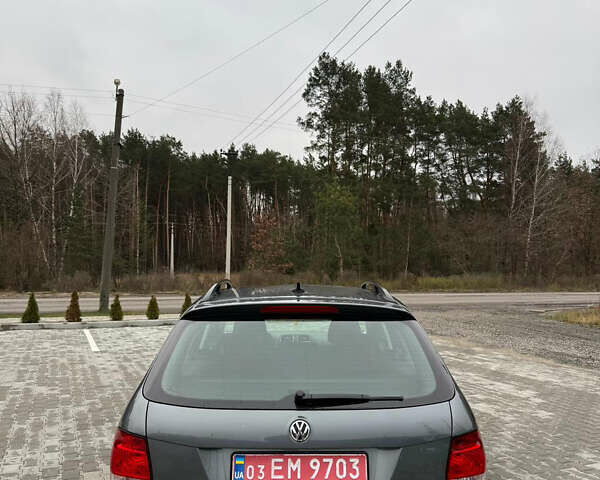 Серый Фольксваген Гольф, объемом двигателя 2 л и пробегом 277 тыс. км за 8350 $, фото 5 на Automoto.ua