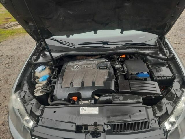 Серый Фольксваген Гольф, объемом двигателя 1.6 л и пробегом 270 тыс. км за 6900 $, фото 12 на Automoto.ua