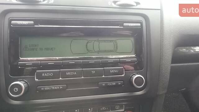 Серый Фольксваген Гольф, объемом двигателя 1.39 л и пробегом 186 тыс. км за 8100 $, фото 2 на Automoto.ua