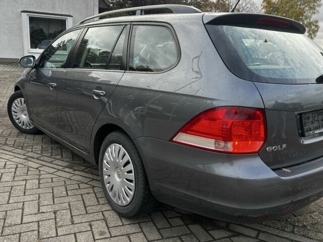 Сірий Фольксваген Гольф, об'ємом двигуна 1.6 л та пробігом 249 тис. км за 2950 $, фото 3 на Automoto.ua