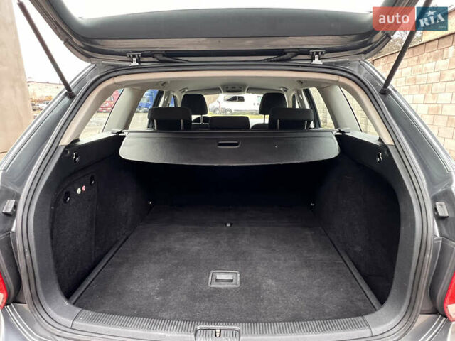 Сірий Фольксваген Гольф, об'ємом двигуна 1.39 л та пробігом 180 тис. км за 5999 $, фото 16 на Automoto.ua