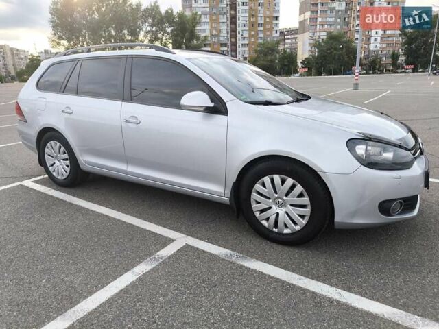Серый Фольксваген Гольф, объемом двигателя 1.6 л и пробегом 241 тыс. км за 6850 $, фото 12 на Automoto.ua