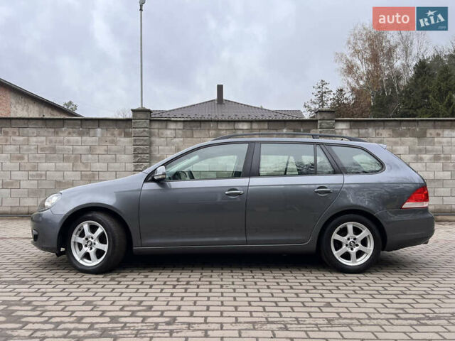 Сірий Фольксваген Гольф, об'ємом двигуна 1.39 л та пробігом 180 тис. км за 5999 $, фото 3 на Automoto.ua