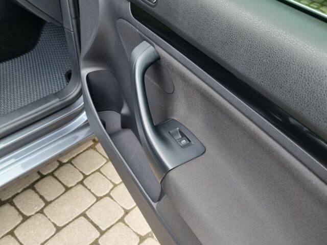 Серый Фольксваген Гольф, объемом двигателя 1.4 л и пробегом 240 тыс. км за 7900 $, фото 11 на Automoto.ua