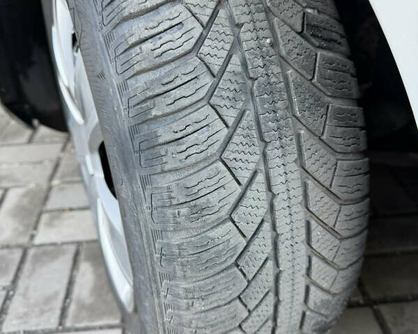 Сірий Фольксваген Гольф, об'ємом двигуна 1.39 л та пробігом 191 тис. км за 6600 $, фото 20 на Automoto.ua