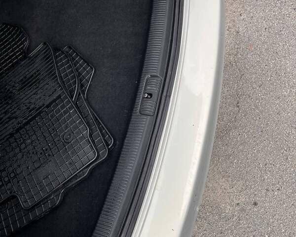 Фольксваген Гольф 2010 в Славуте на Automoto.ua Серый Фольксваген Гольф, объемом двигателя 1.39 л и пробегом 230 тыс. км за 7200 $, фото 24 на Automoto.ua