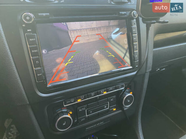 Серый Фольксваген Гольф, объемом двигателя 1.6 л и пробегом 217 тыс. км за 8800 $, фото 52 на Automoto.ua