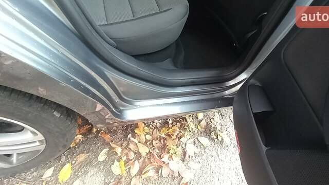 Серый Фольксваген Гольф, объемом двигателя 1.39 л и пробегом 186 тыс. км за 8100 $, фото 24 на Automoto.ua