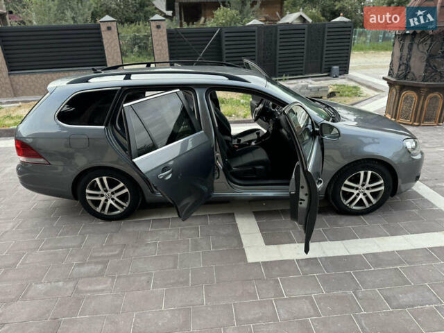 Серый Фольксваген Гольф, объемом двигателя 1.6 л и пробегом 300 тыс. км за 6300 $, фото 31 на Automoto.ua