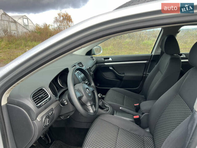 Сірий Фольксваген Гольф, об'ємом двигуна 1.6 л та пробігом 213 тис. км за 7100 $, фото 74 на Automoto.ua