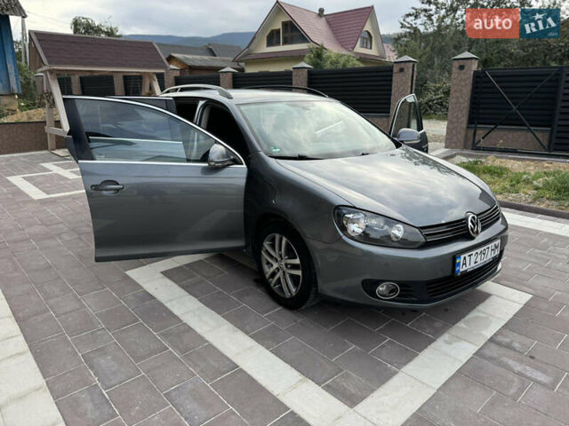 Серый Фольксваген Гольф, объемом двигателя 1.6 л и пробегом 300 тыс. км за 6300 $, фото 36 на Automoto.ua
