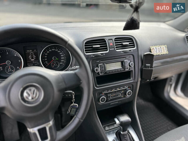 Серый Фольксваген Гольф, объемом двигателя 1.6 л и пробегом 188 тыс. км за 7999 $, фото 10 на Automoto.ua