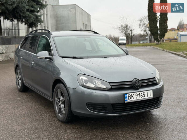 Серый Фольксваген Гольф, объемом двигателя 1.6 л и пробегом 298 тыс. км за 6550 $, фото 19 на Automoto.ua
