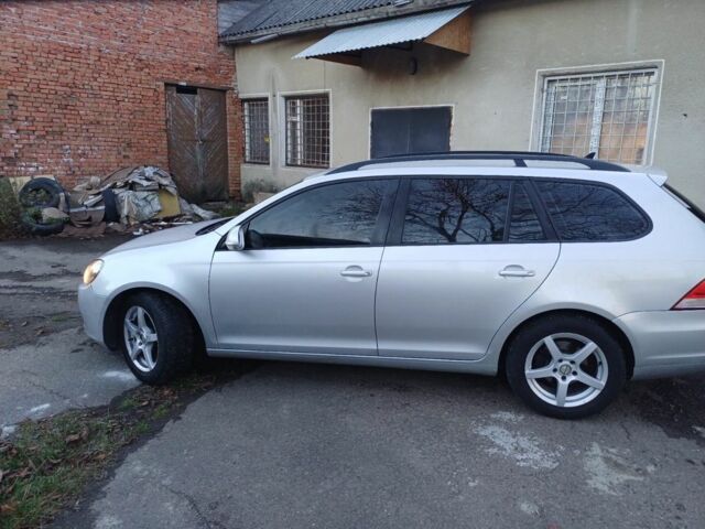 Серый Фольксваген Гольф, объемом двигателя 1.6 л и пробегом 330 тыс. км за 6500 $, фото 4 на Automoto.ua