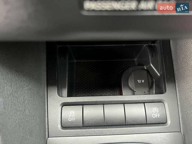 Сірий Фольксваген Гольф, об'ємом двигуна 1.6 л та пробігом 213 тис. км за 7100 $, фото 69 на Automoto.ua