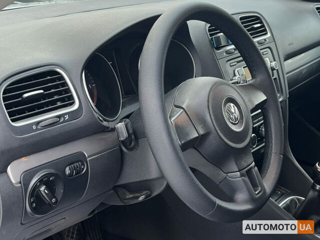 Сірий Фольксваген Гольф, об'ємом двигуна 1.6 л та пробігом 271 тис. км за 7400 $, фото 7 на Automoto.ua