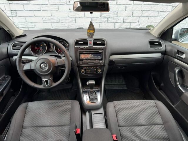 Серый Фольксваген Гольф, объемом двигателя 1.6 л и пробегом 202 тыс. км за 7500 $, фото 7 на Automoto.ua