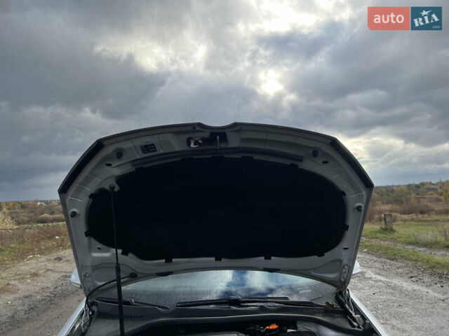 Сірий Фольксваген Гольф, об'ємом двигуна 1.6 л та пробігом 213 тис. км за 7100 $, фото 82 на Automoto.ua