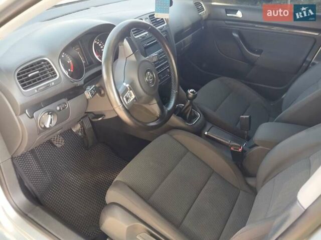 Сірий Фольксваген Гольф, об'ємом двигуна 1.6 л та пробігом 304 тис. км за 7850 $, фото 30 на Automoto.ua