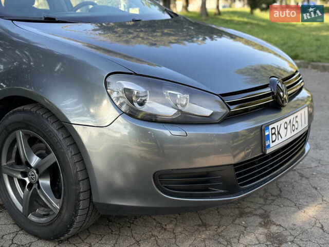 Фольксваген Гольф 2010 у Рівному на Automoto.ua Сірий Фольксваген Гольф, об'ємом двигуна 1.6 л та пробігом 299 тис. км за 6700 $, фото 13 на Automoto.ua