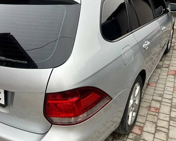 Серый Фольксваген Гольф, объемом двигателя 1.6 л и пробегом 262 тыс. км за 8500 $, фото 6 на Automoto.ua