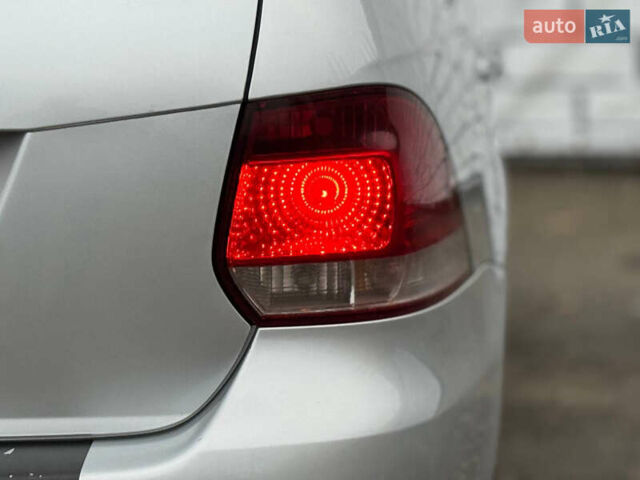 Серый Фольксваген Гольф, объемом двигателя 1.6 л и пробегом 202 тыс. км за 7500 $, фото 10 на Automoto.ua