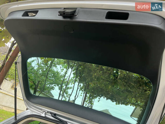 Сірий Фольксваген Гольф, об'ємом двигуна 1.97 л та пробігом 191 тис. км за 9850 $, фото 14 на Automoto.ua