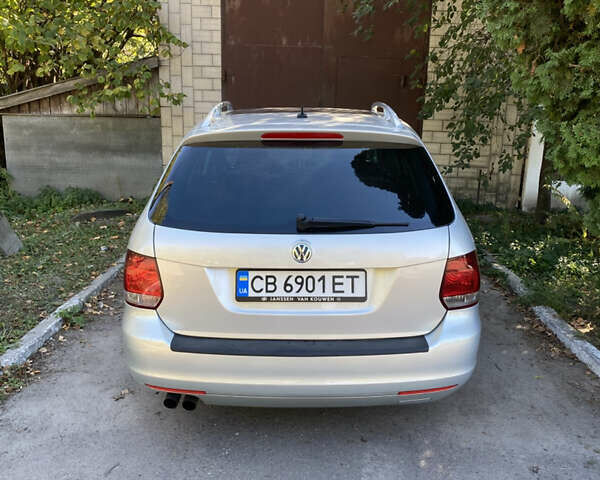 Серый Фольксваген Гольф, объемом двигателя 1.39 л и пробегом 235 тыс. км за 8500 $, фото 7 на Automoto.ua