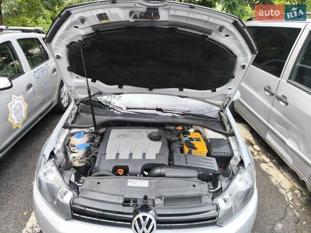 Серый Фольксваген Гольф, объемом двигателя 1.6 л и пробегом 241 тыс. км за 6850 $, фото 27 на Automoto.ua